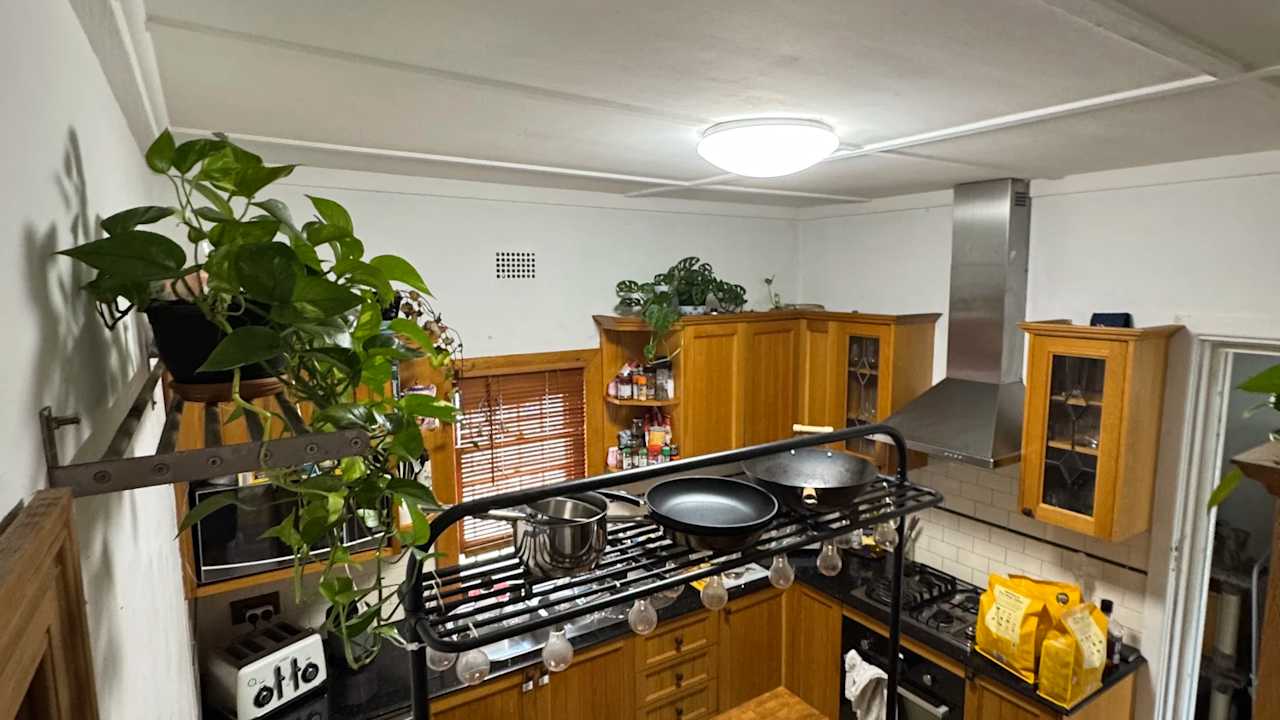 Unfurnished room in a share house