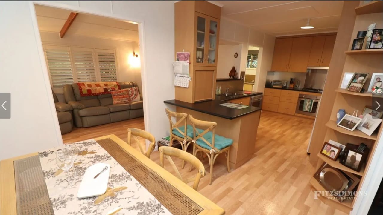 Furnished room in a share house