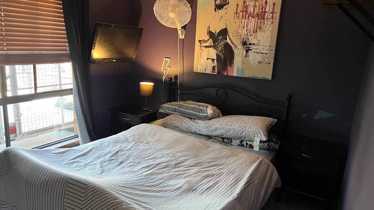 Furnished room in a share house