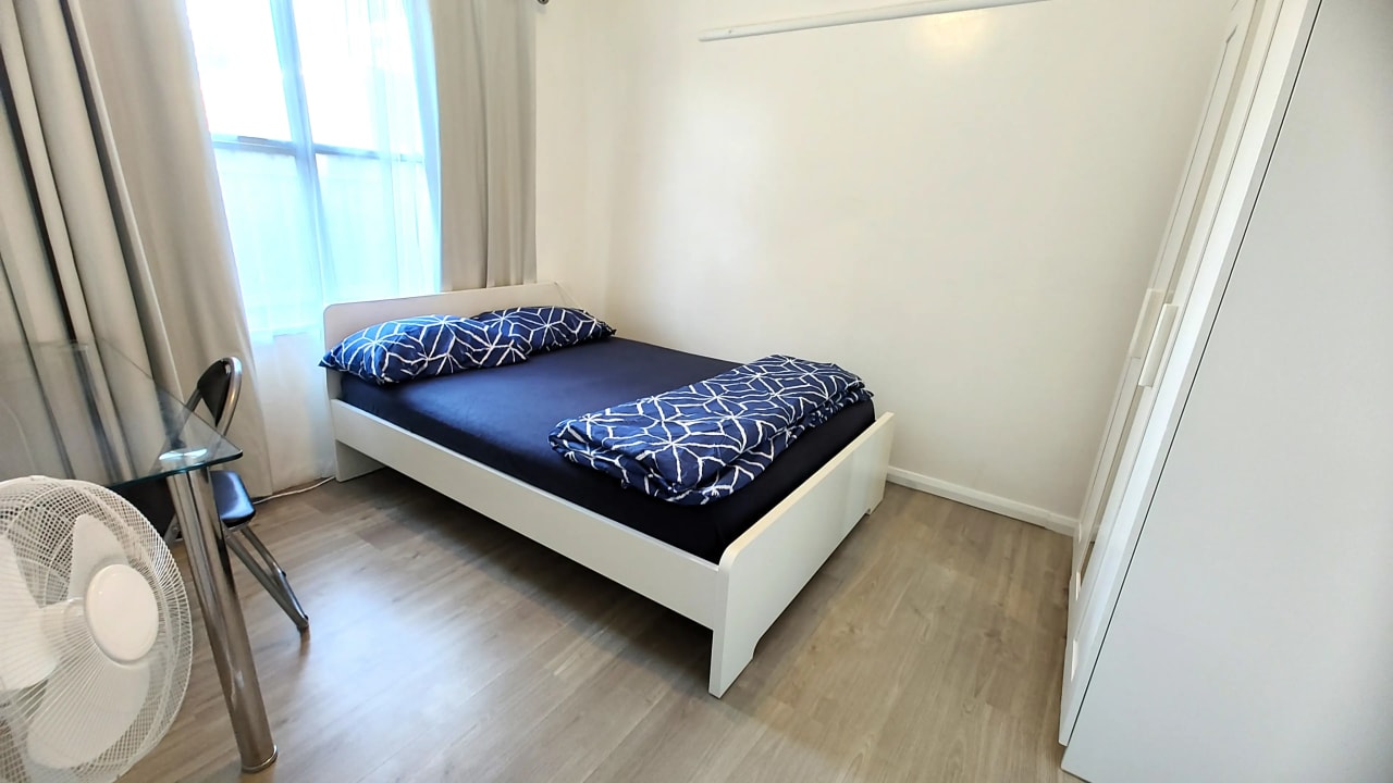 Furnished room in a share house