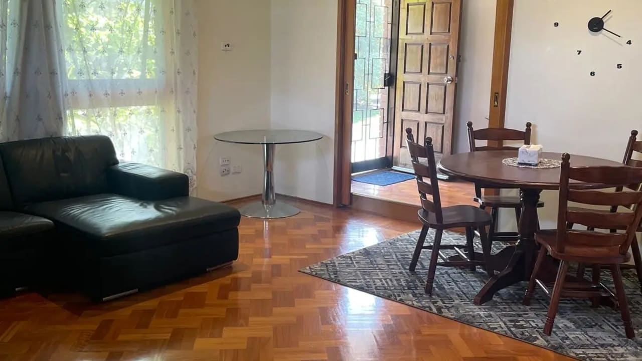 Room in a share house
