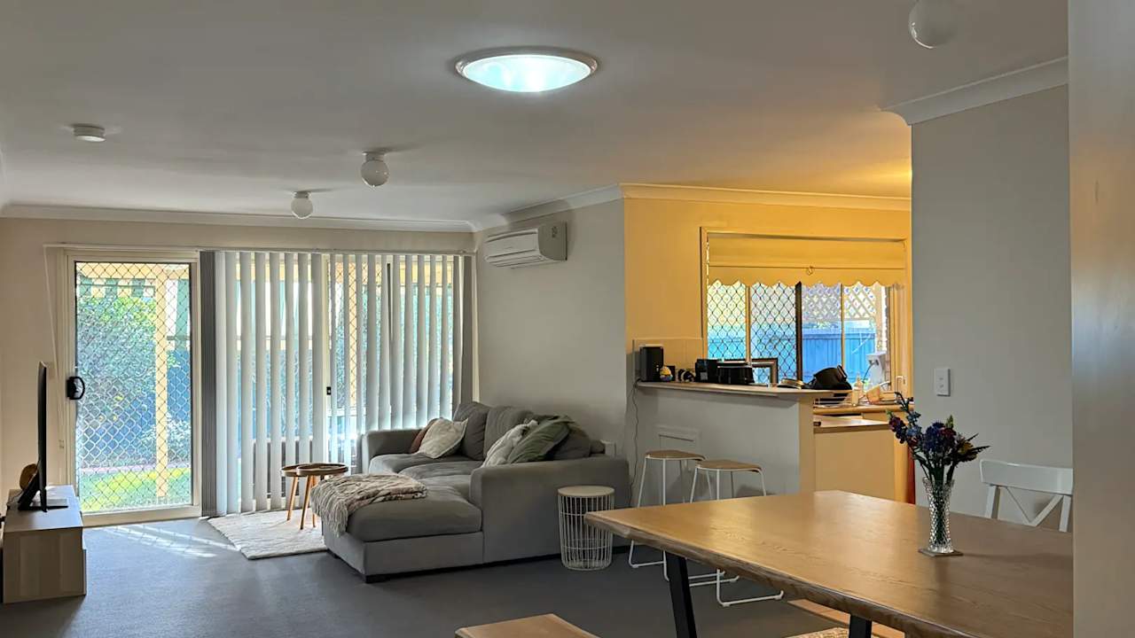 Unfurnished room in a share house