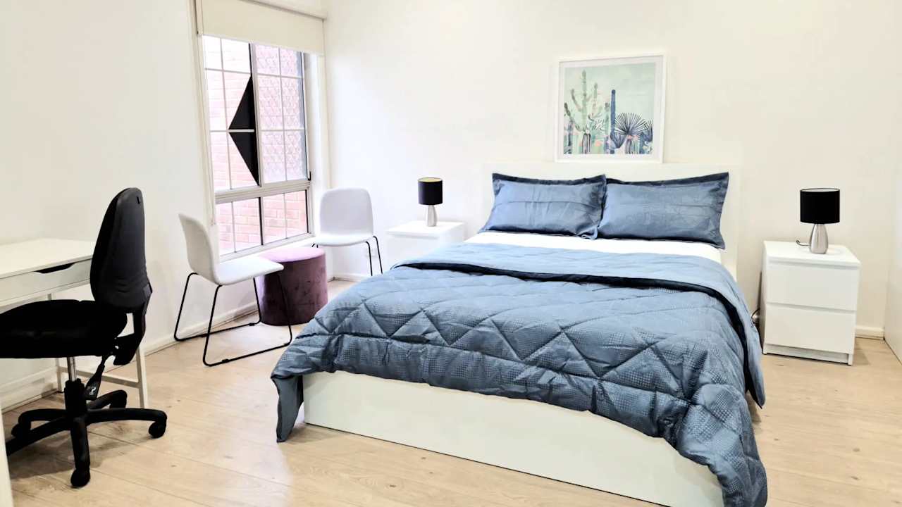 Furnished room in a share house