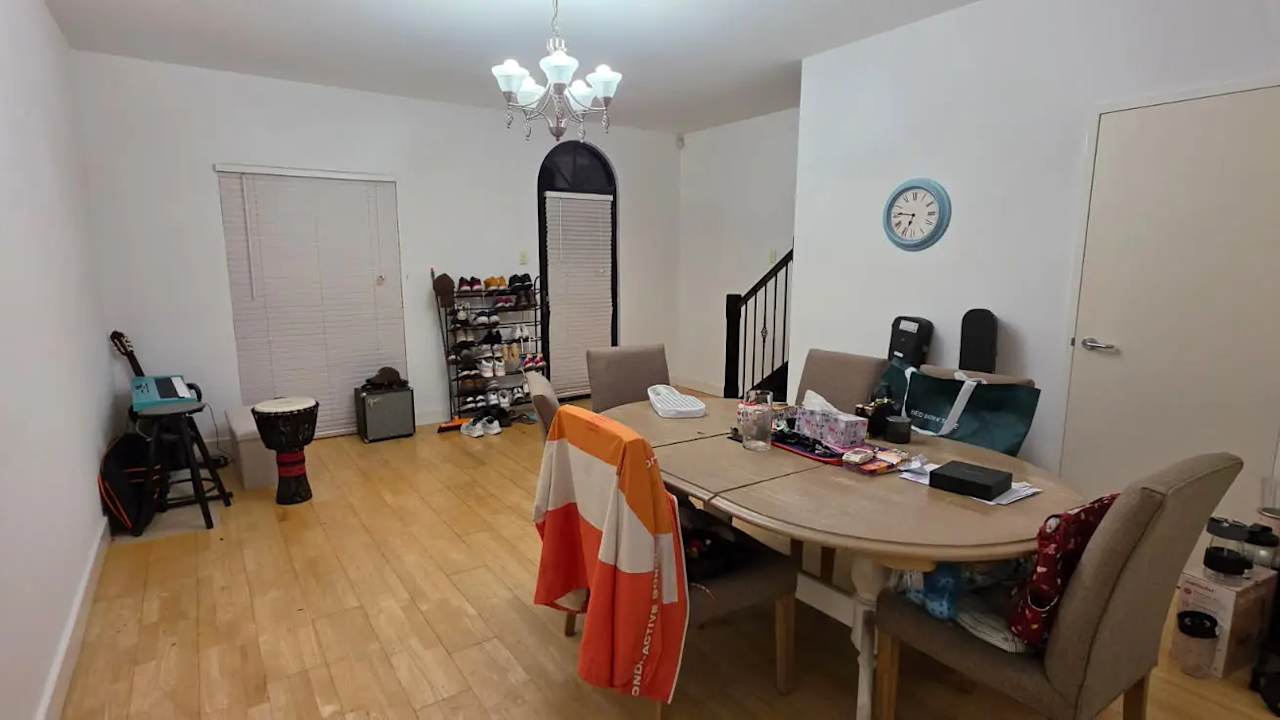 Furnished room with own bathroom