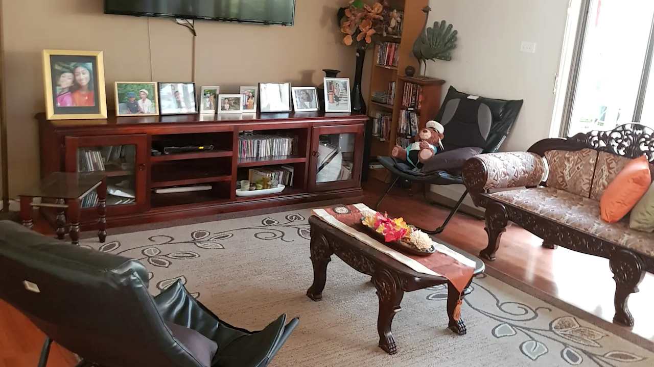 Furnished room with own bathroom