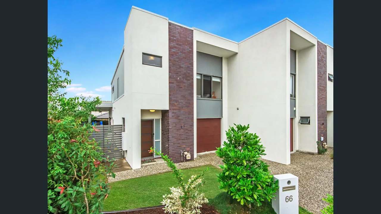 Unfurnished room in a share house