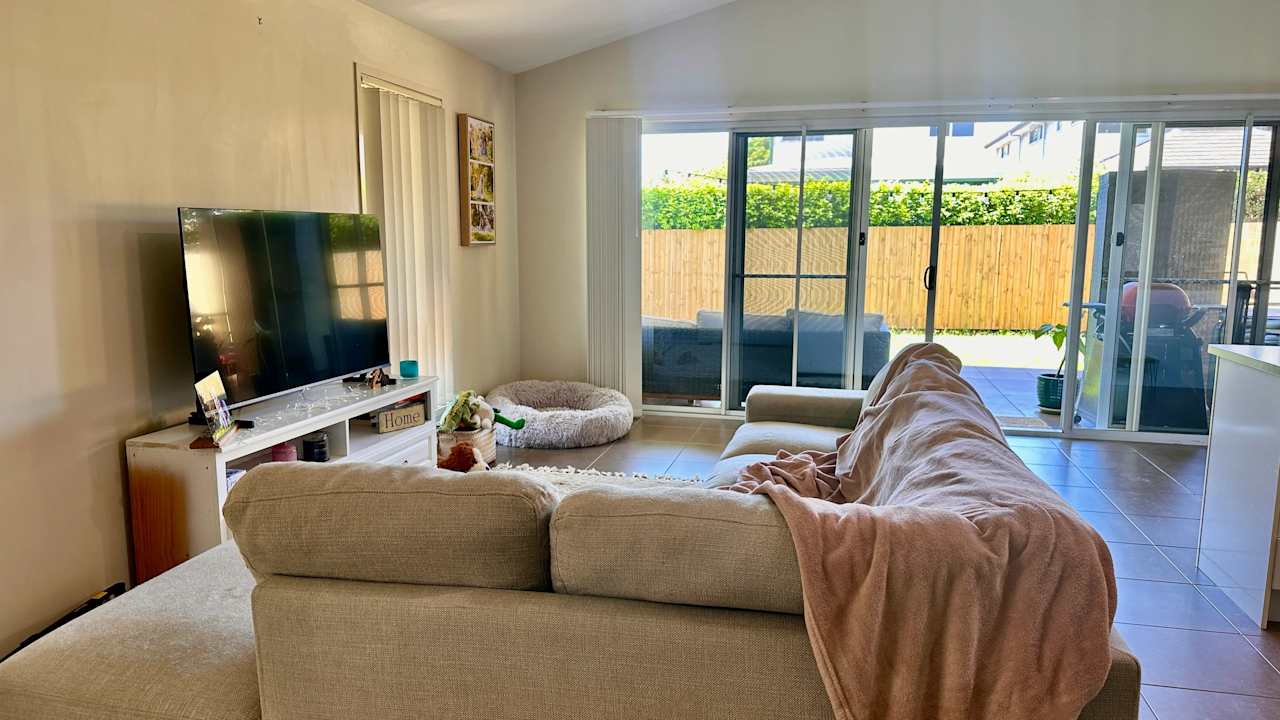 Unfurnished room with own bathroom