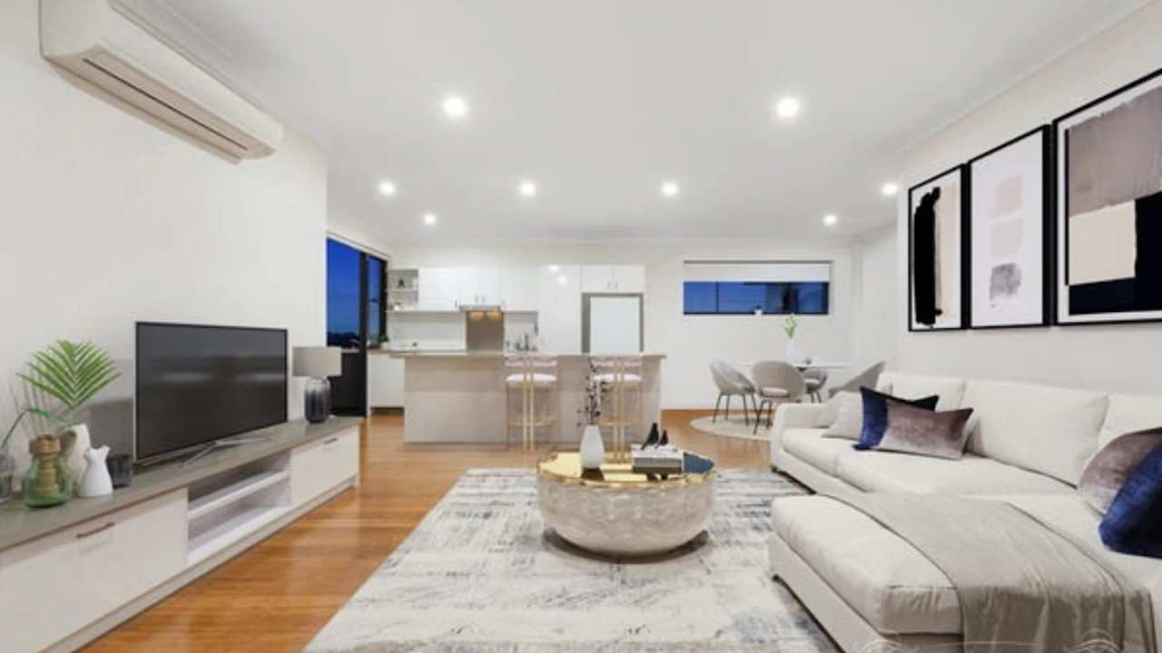 Furnished room with own bathroom