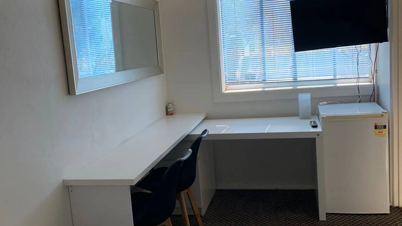 Furnished room studio flat for rent