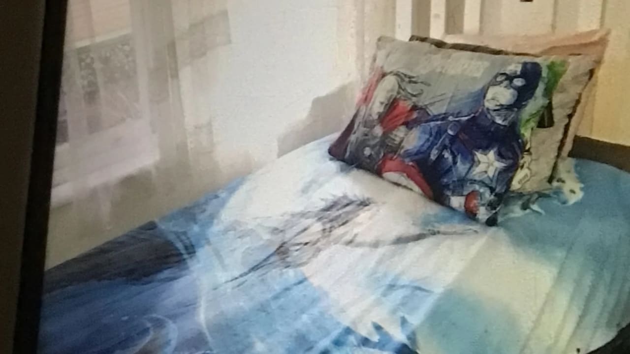 Unfurnished room in a flatshare