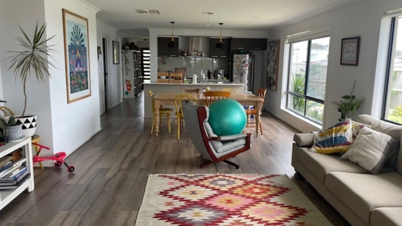 Room with ensuite in a share house