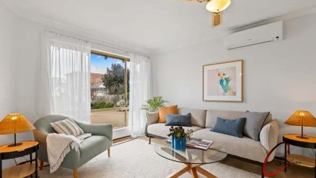 Unfurnished room in a share house
