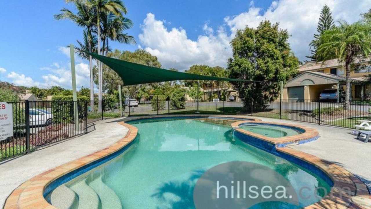 Unfurnished room with own bathroom