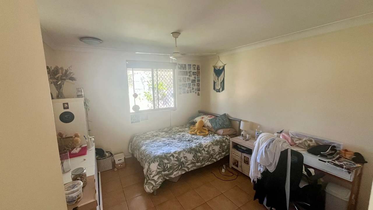 Unfurnished room in a share house