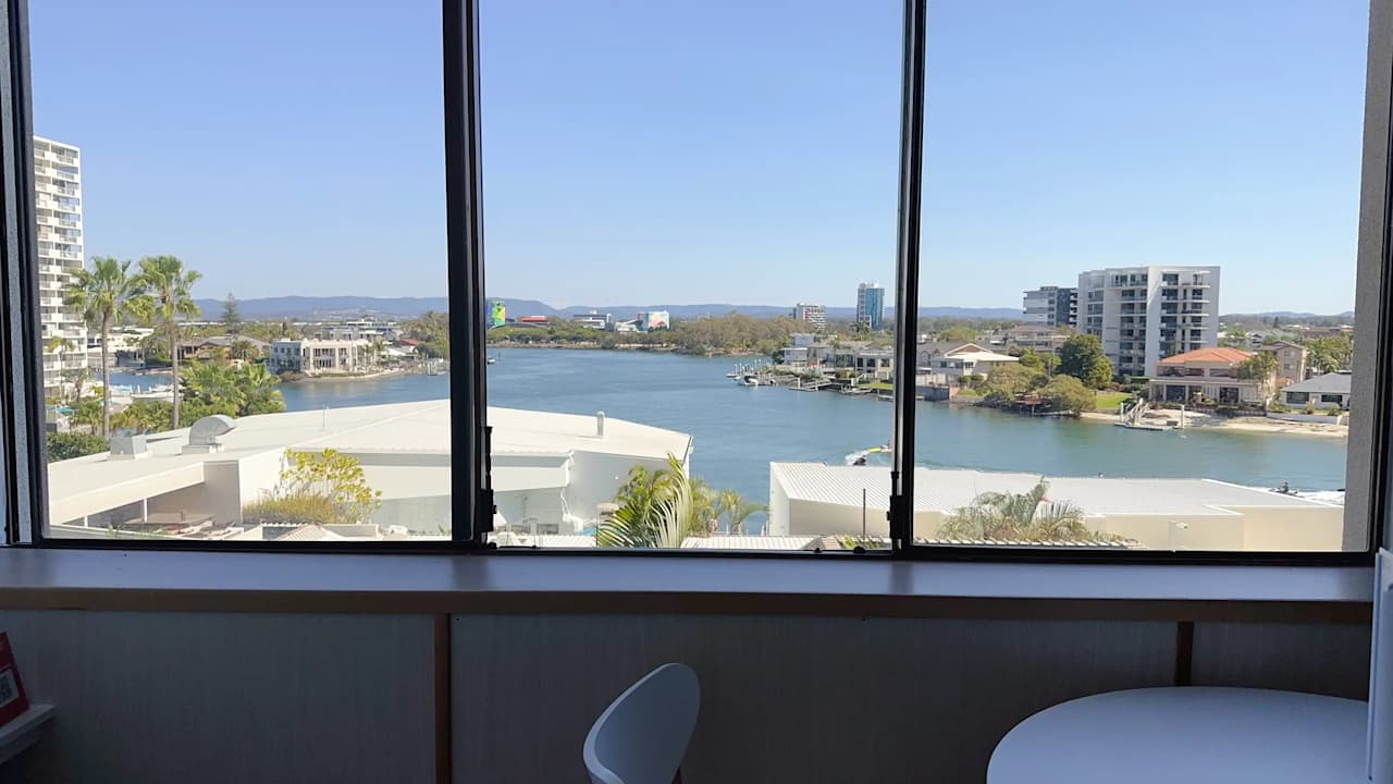 Whole property with 2 rooms for rent