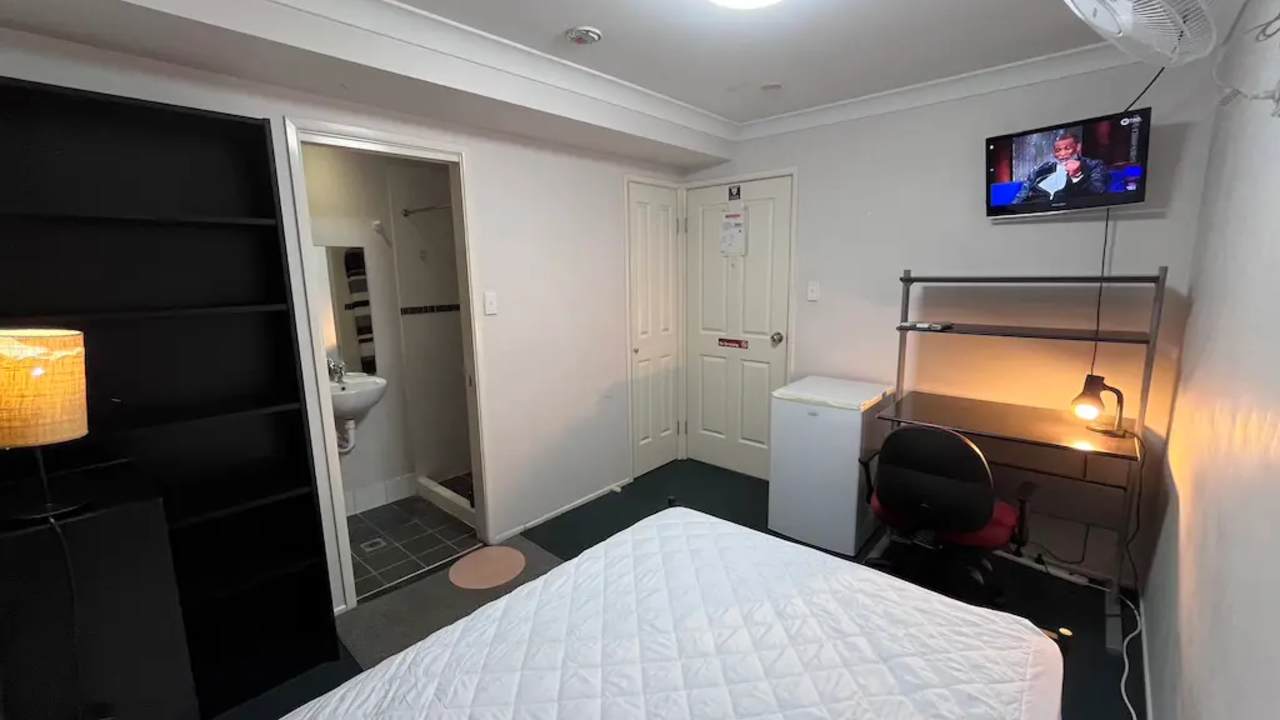 Furnished room with ensuite in a share house