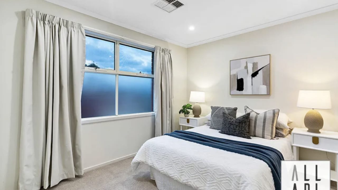 Unfurnished room in a share house