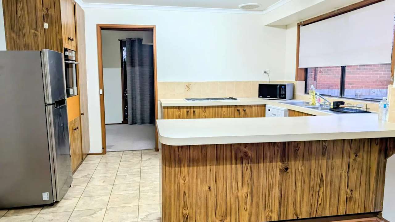Room in a share house