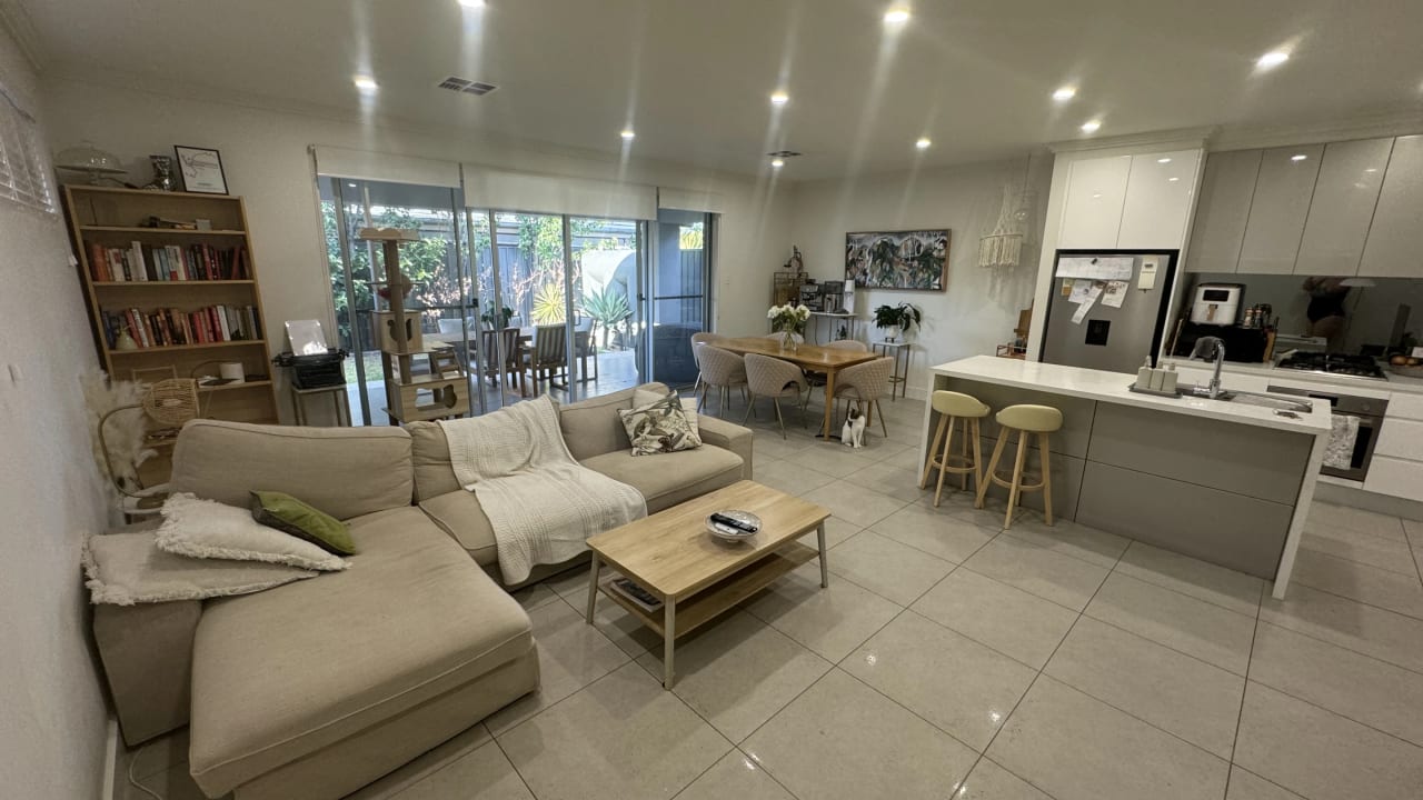 Furnished room with own bathroom