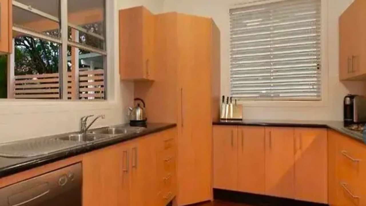 Unfurnished room with own bathroom