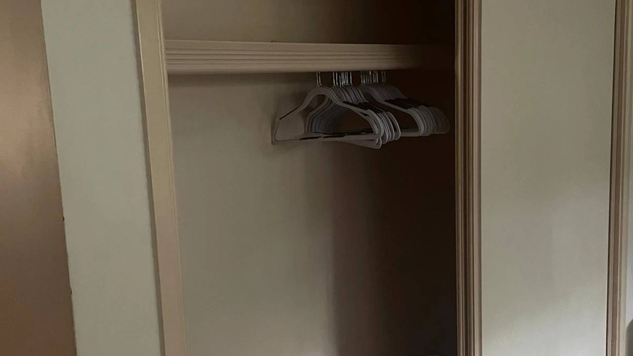 Unfurnished room in a share house