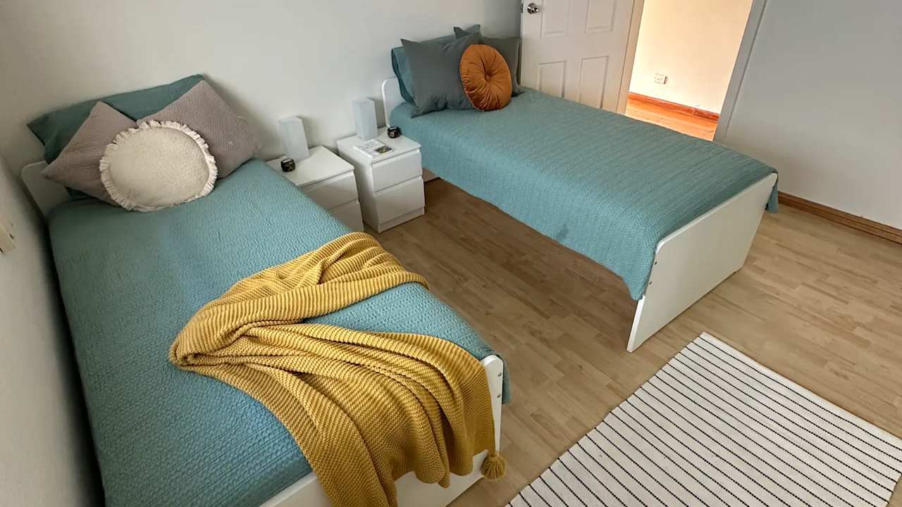 Furnished room in a share house