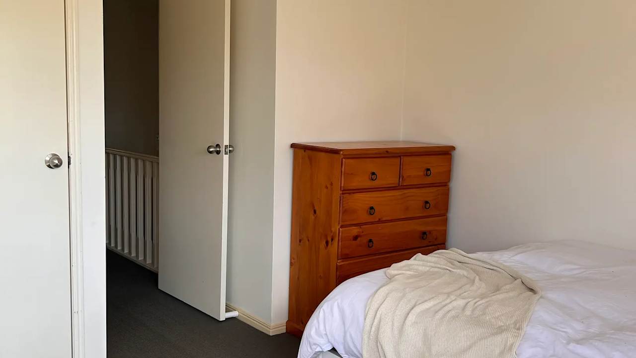 Furnished room with own bathroom