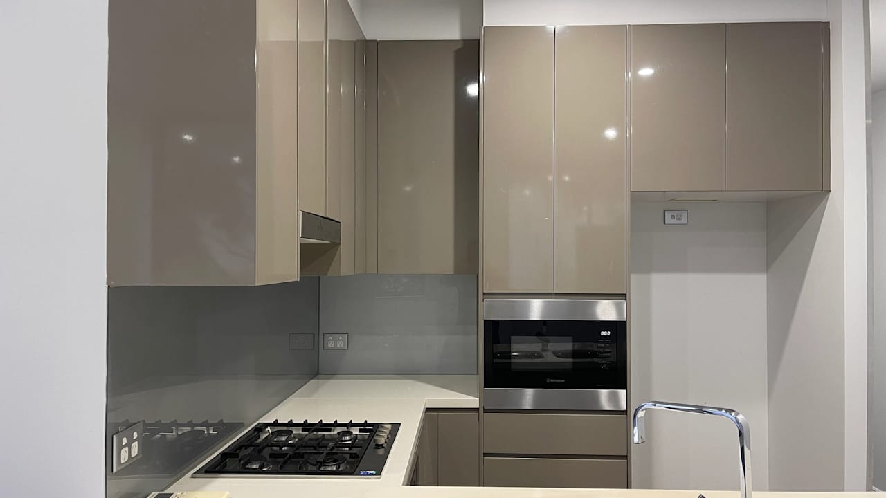 Whole property with 2 rooms for rent