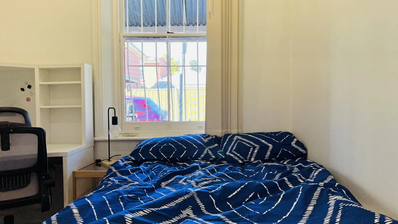 Furnished room in a share house