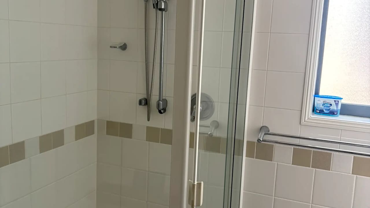 Furnished room with own bathroom