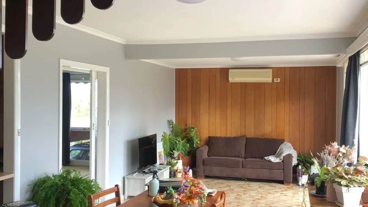 Unfurnished room in a share house