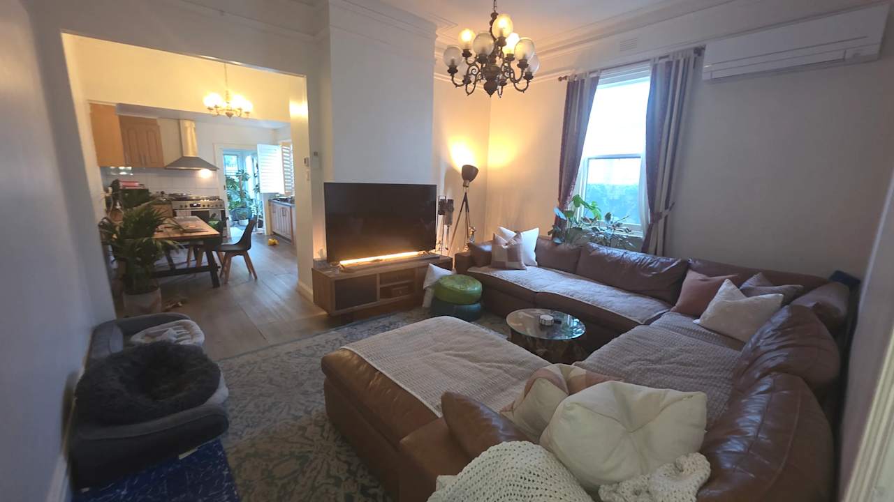 Unfurnished room in a share house