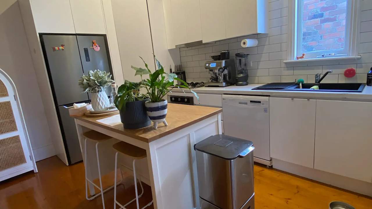 Unfurnished room in a share house