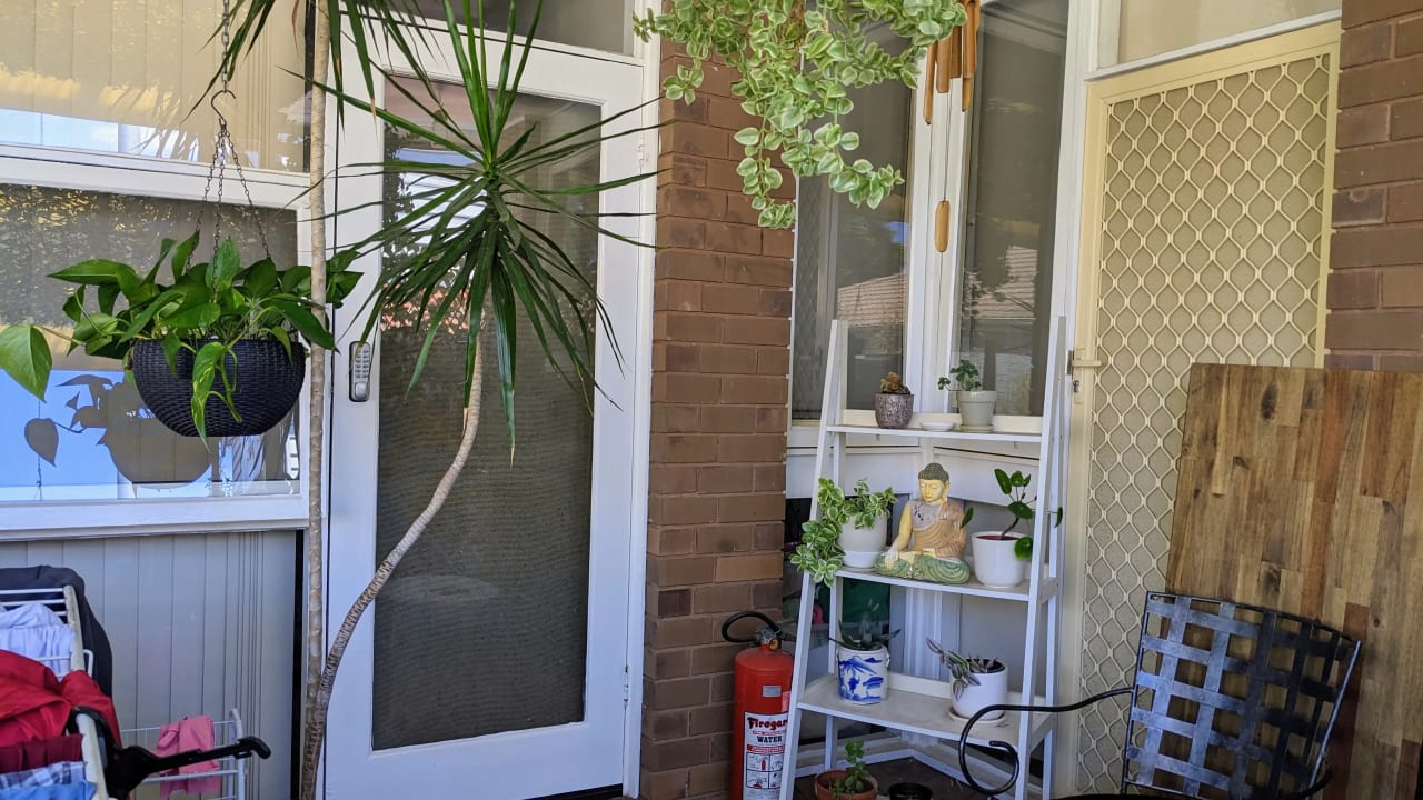 Furnished room in a share house