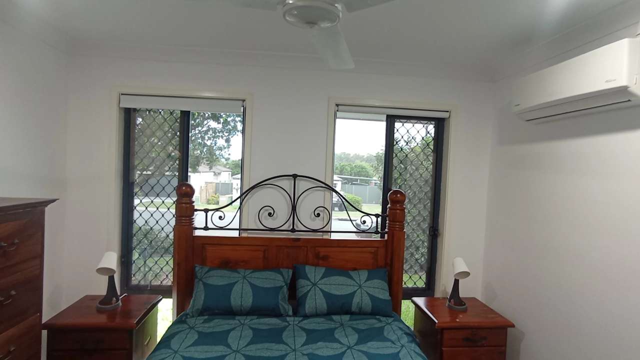 Furnished room in a share house