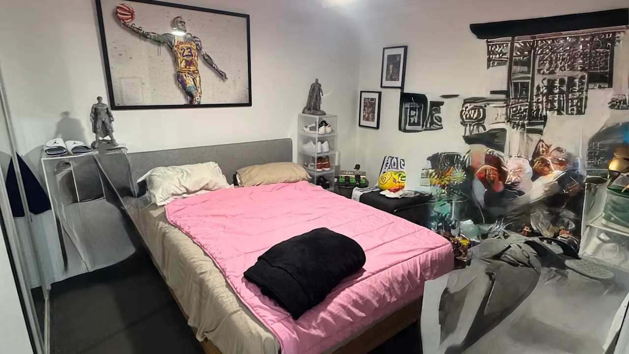 Furnished room with ensuite in a share house