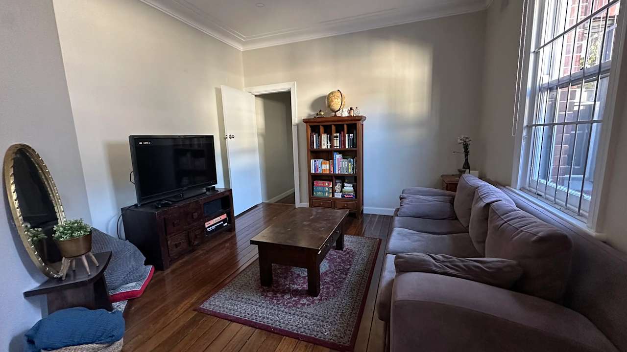 Unfurnished room in a share house
