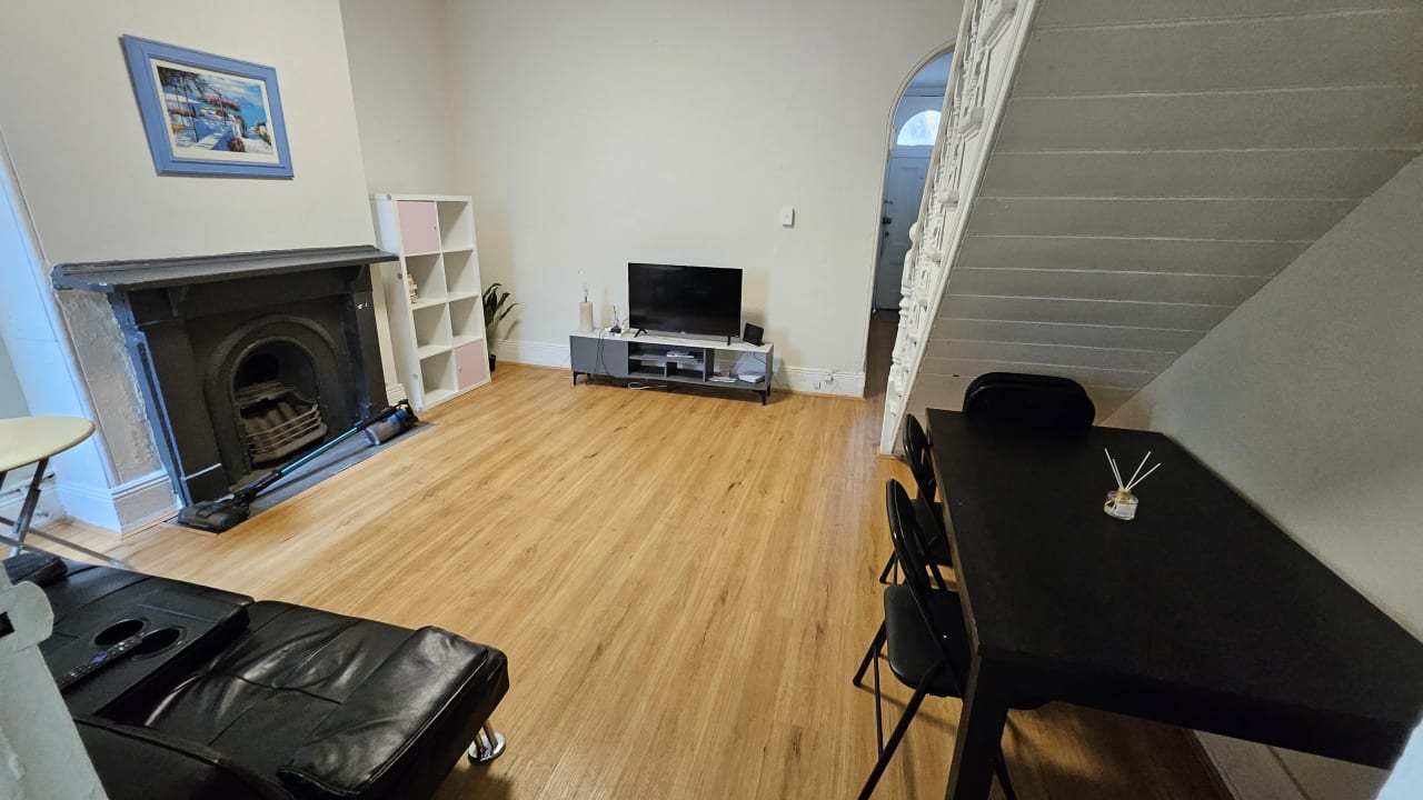 Furnished room in a share house