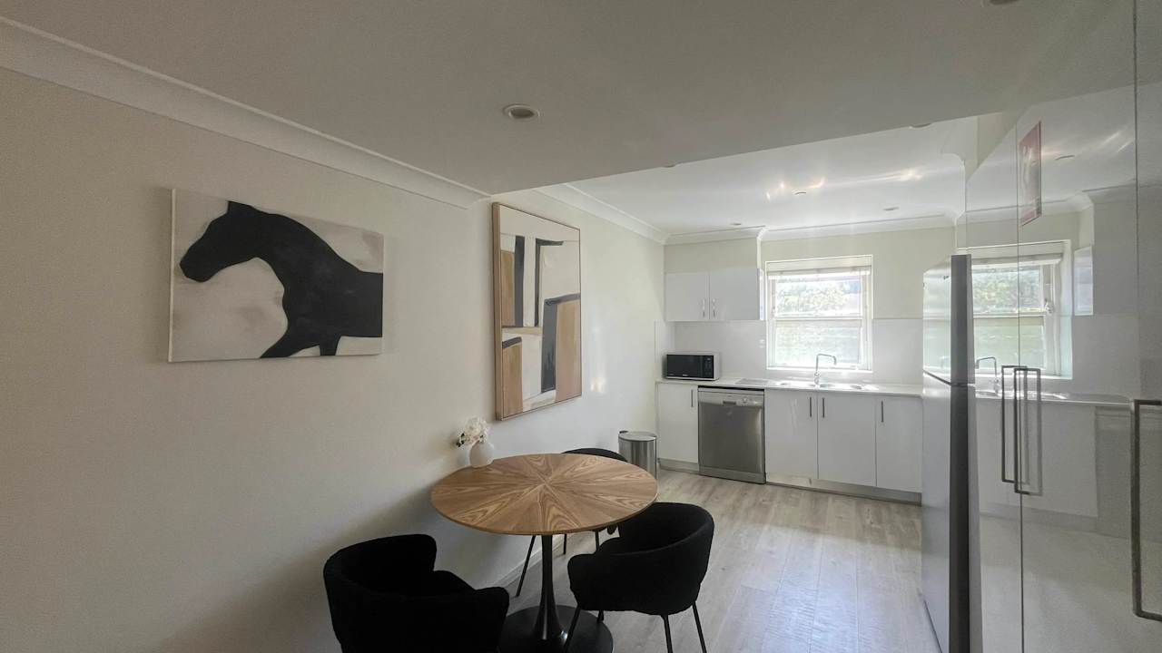 Whole property with 1 room for rent