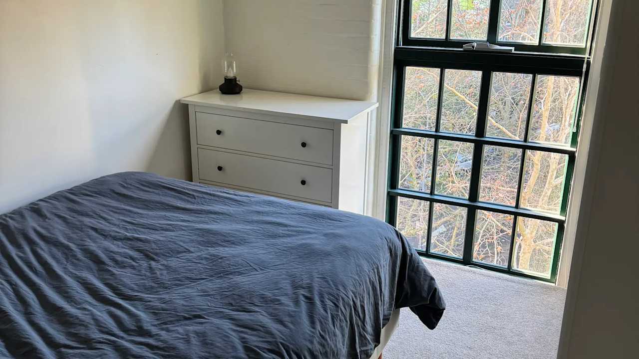 Furnished room with own bathroom