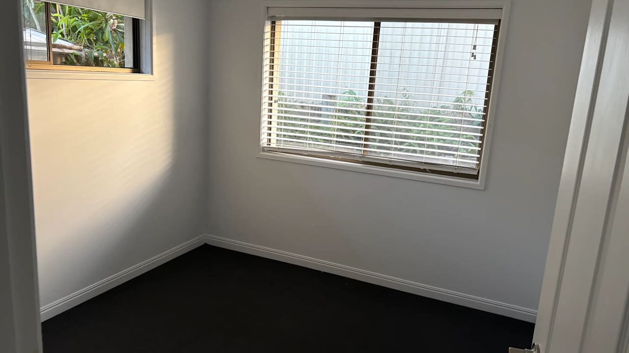 Unfurnished room in a share house