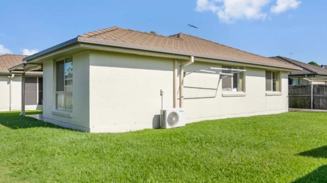Unfurnished room with ensuite in a share house