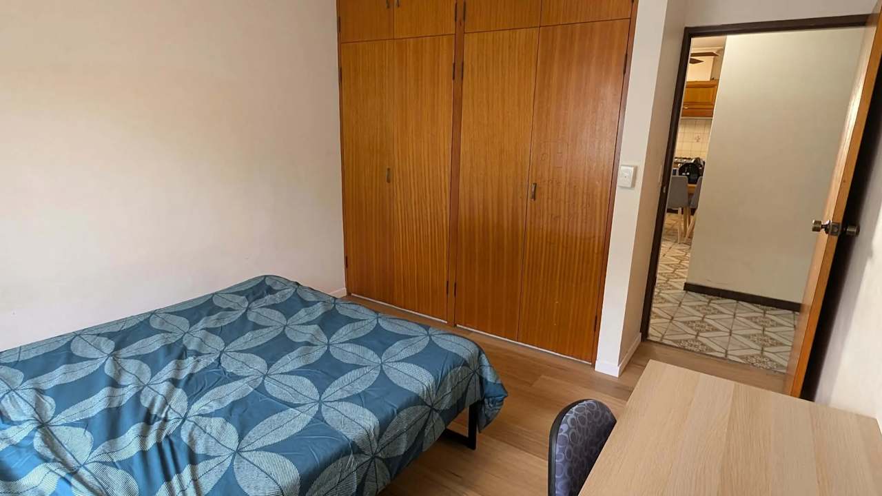 Furnished room in a share house