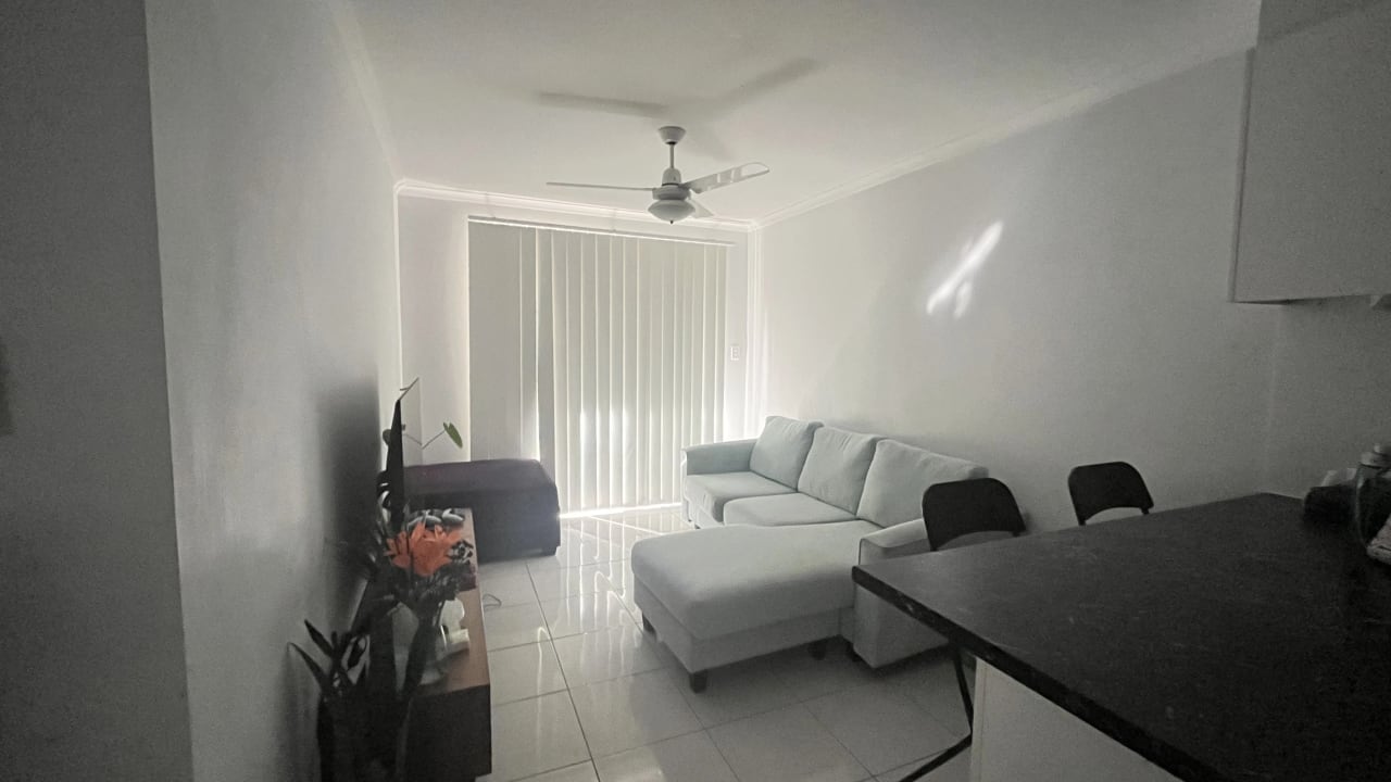 Room in a share house