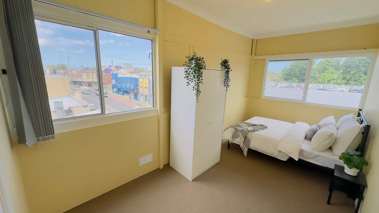 Furnished room in a share house