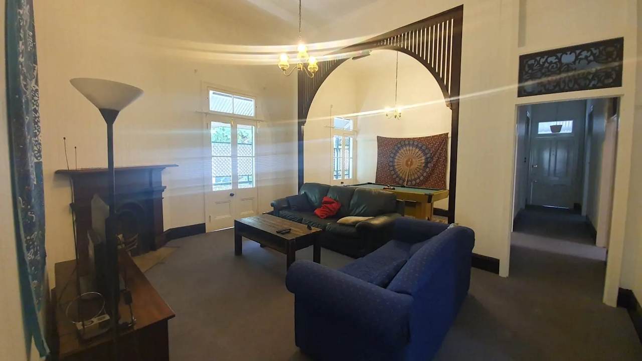 Furnished room in a share house