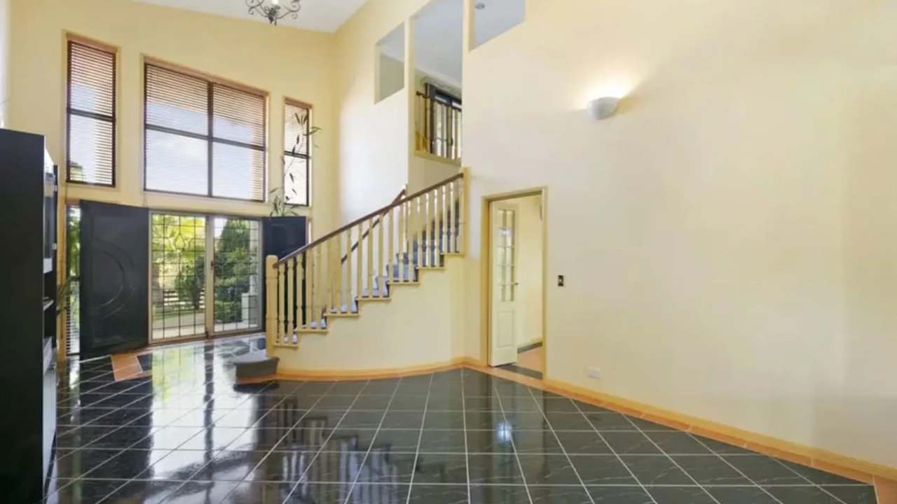 Room in a share house