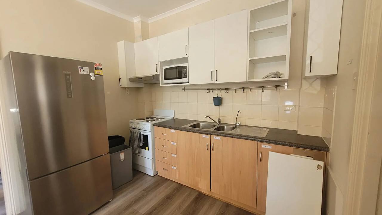 Furnished room in a share house