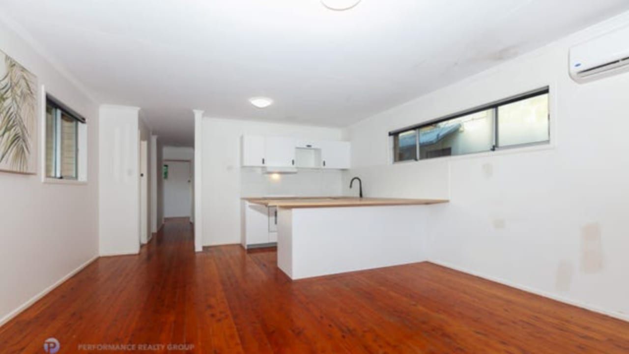 Unfurnished room in a share house