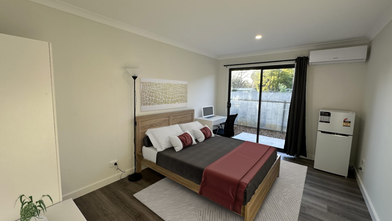 Furnished room in a share house
